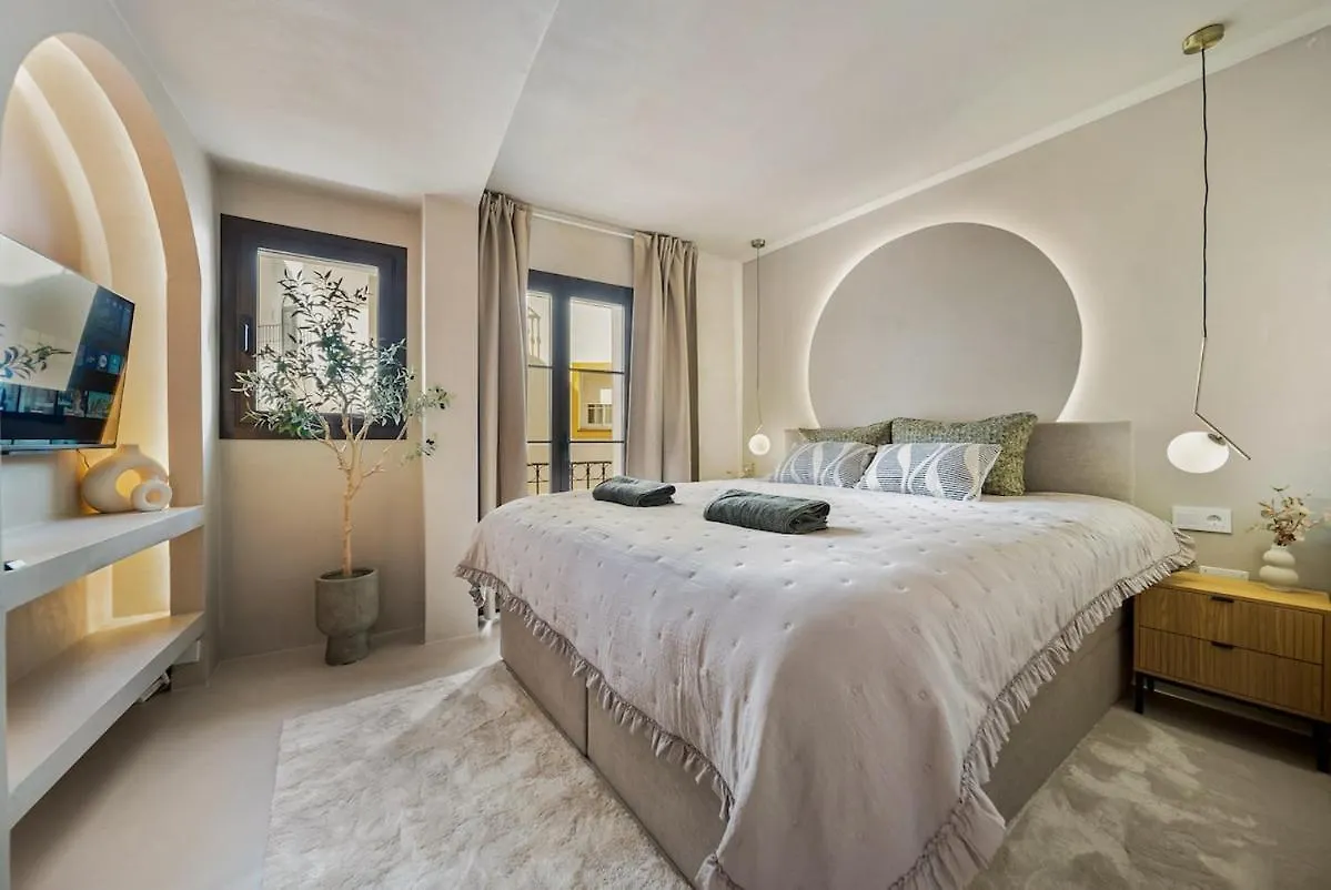 3 Bedroom Apartment In Old Town Marbella